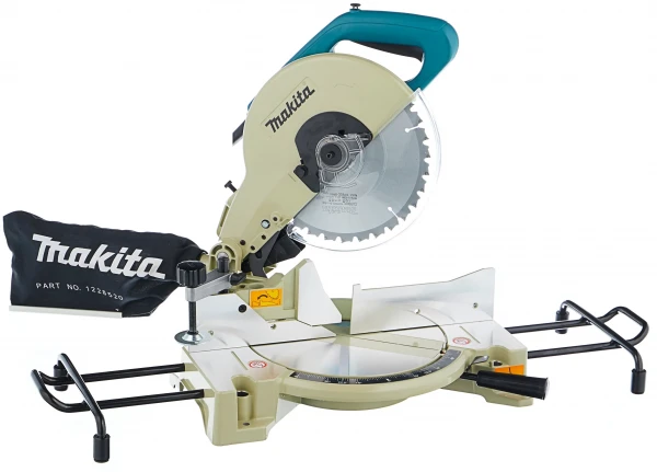 Дисковая пила Makita LS1040